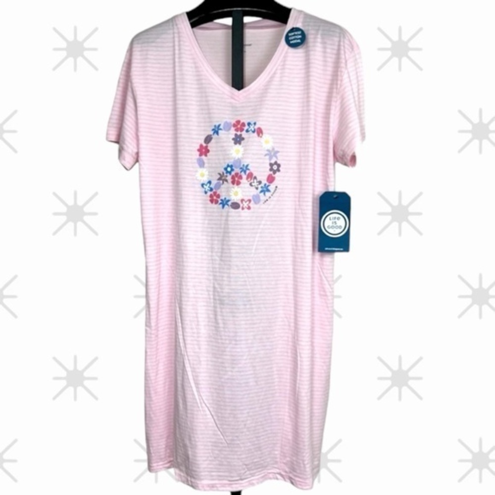 Life is good - ‘Peace Flowers’ Sleepshirt Size: M (last one), L. NWT Firm!